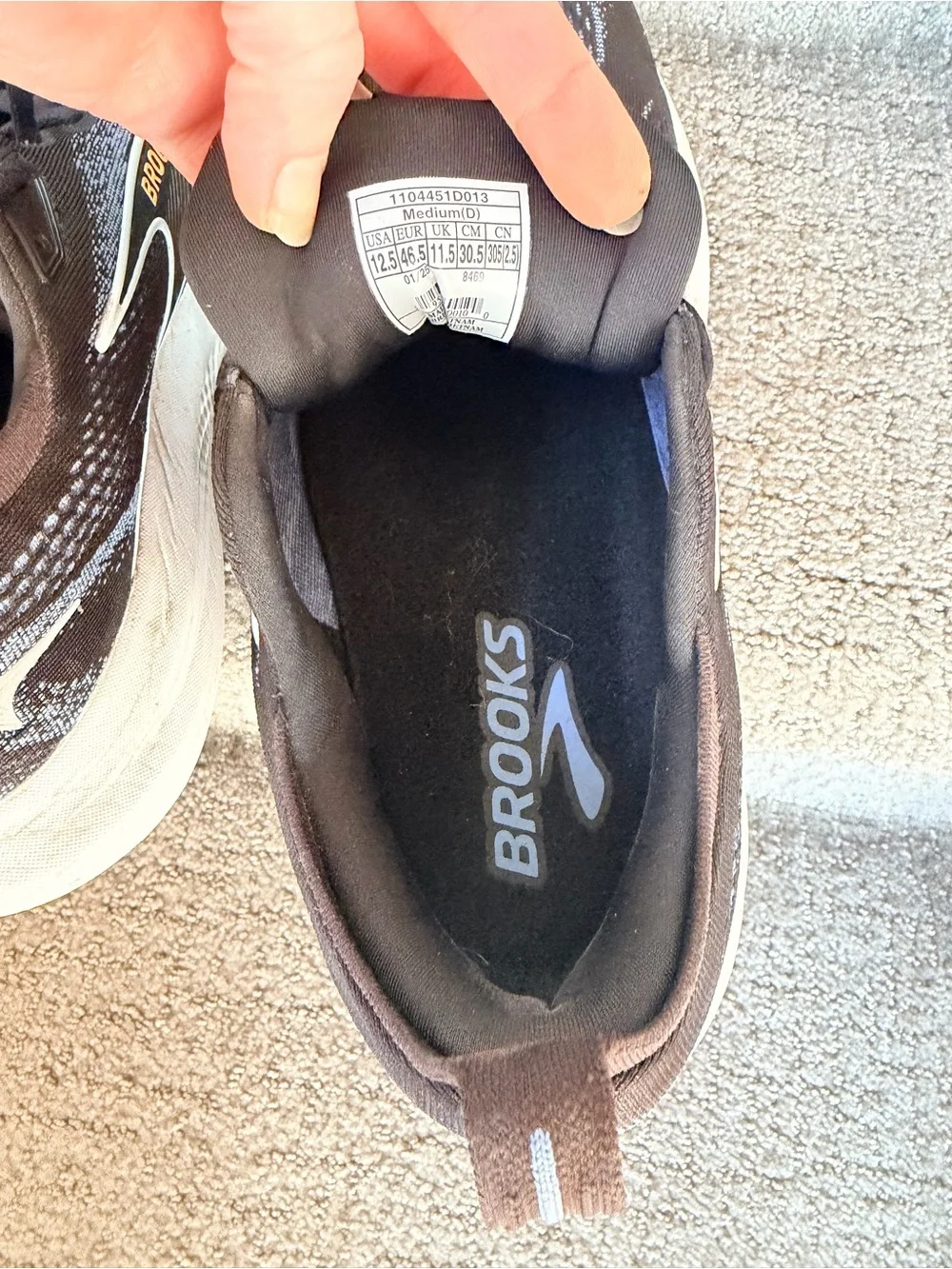 Brooks Glycerin 22 running shoes